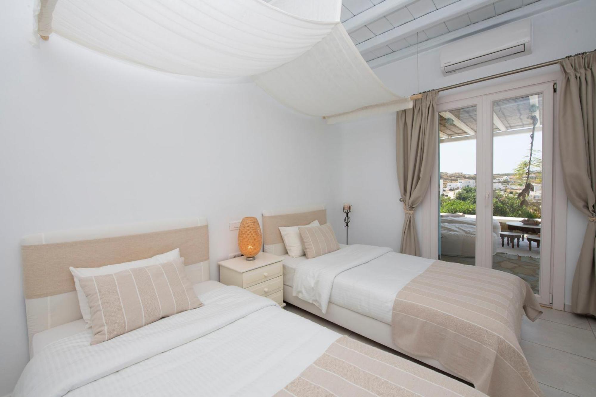 Tatiana Villa & Apartments Klouvas Dış mekan fotoğraf