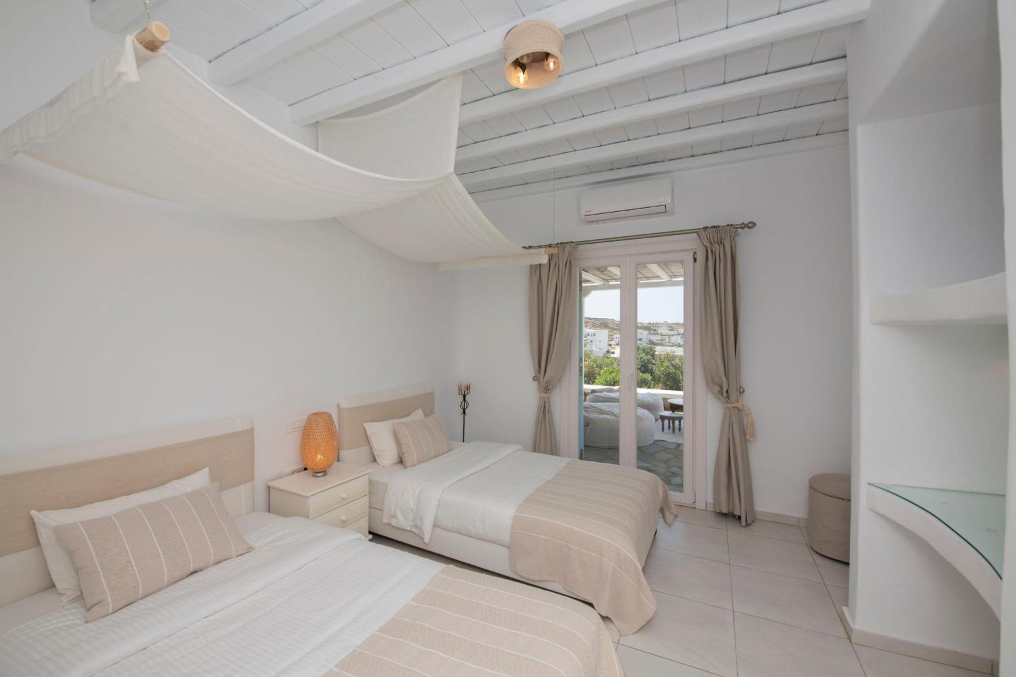 Tatiana Villa & Apartments Klouvas Dış mekan fotoğraf